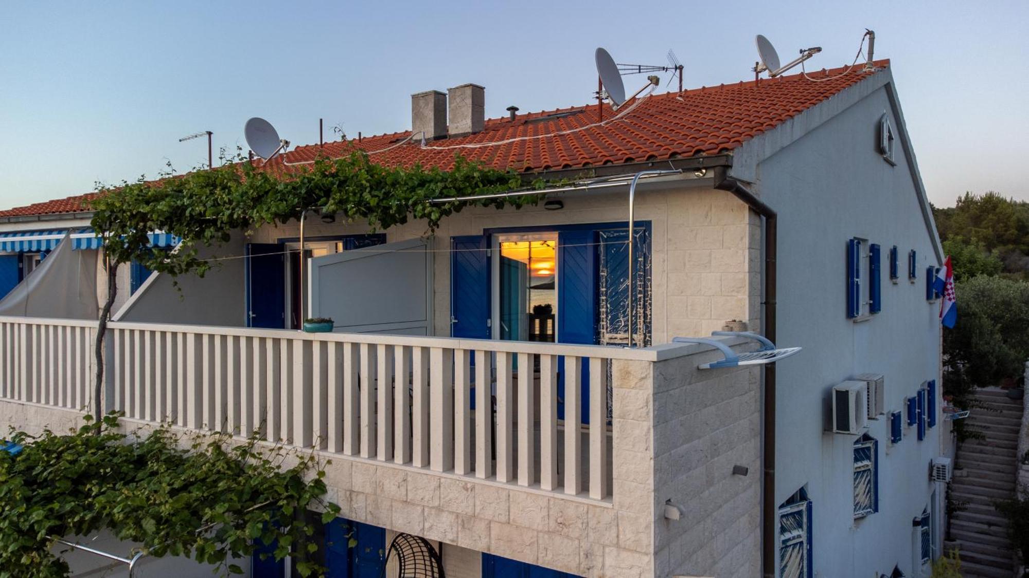 Island Breeze M - Zf Hvar Hvar Town Exterior photo